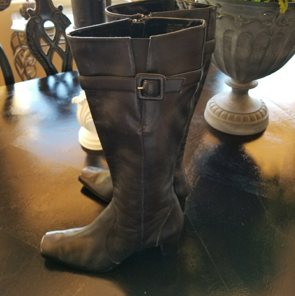 Anne Klein Black Leather Heeled Boots 8.5M - Picture 6 of 9